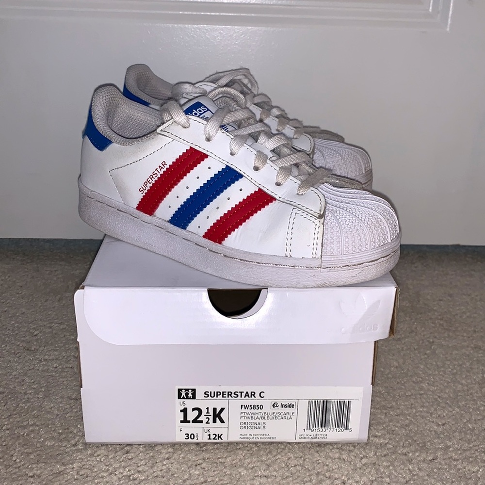 Adidas Superstar kids original tennis shoe size 12.5